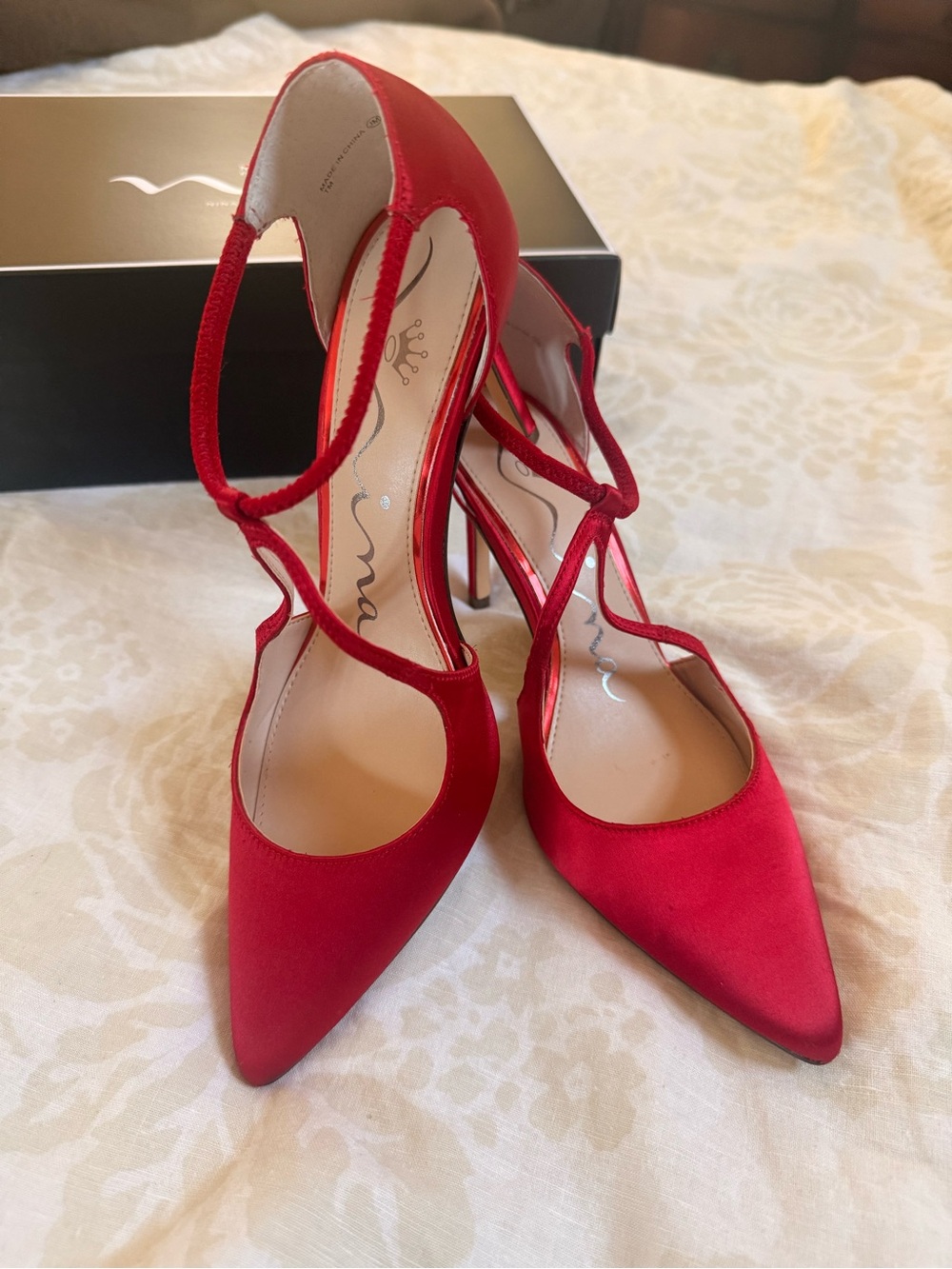 Satin Red Strappy Pointed-Toe Heels s 7.5